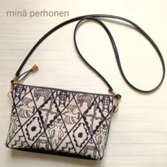 ミナペルホネン　スマホゆったりポシェット　シンフォニー　ライトグレー　猫　鳥