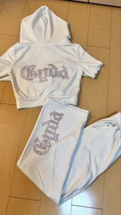 GYDA Shortラメパーカー・ラメフレアパンツ セットアップ 最終値下げ！