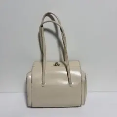 Item thumbnail for item d9d2bf18-7f84-47ee-b878-4b3f6d2646e1