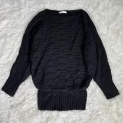 美品 ローゲージ ケーブルニット チュニック ふわふわ ゆったり 軽い 黒 Mのサムネイル