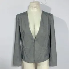 美品！ナチュラルビューティーベーシック ノーカラー ジャケット【S】グレー 通勤