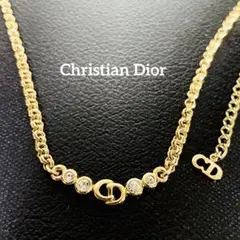 Item thumbnail for item b8ae12ef-4ce0-4ed5-a37d-e16ae85996ec