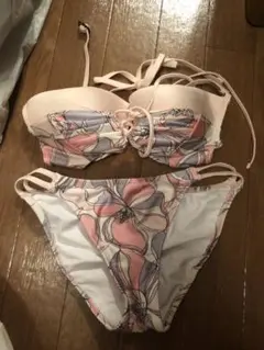 LIP SERVICE 水着のサムネイル
