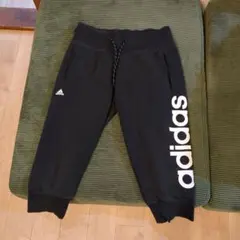 adidas 黒 トレーニングパンツ(^^)