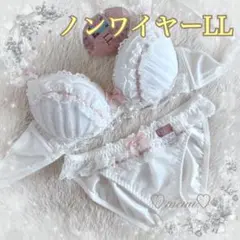 【ノンワイヤーLL】ブラショーツセット❤️️ホワイトフラワーレースフリル✩️️6595