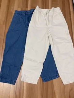 カーブデニムパンツ