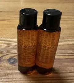 【shu uemura】シュウウエムラ クレンジングオイル サンプル 2本のサムネイル