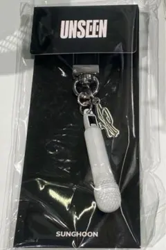 ENHYPEN ソンフン　ソウル 展示会 UNSEEN マイクキーリング