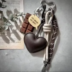 キーホルダー バッグチャーム キーチャーム ハート チョコ 茶系 ハート チョコ