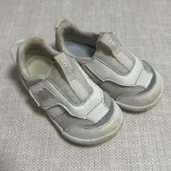 Item thumbnail for item 5a61b731-b811-4feb-8fce-5036f8c0c88b