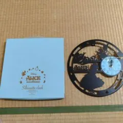 新品未使用　ディズニー アリス シルエット時計