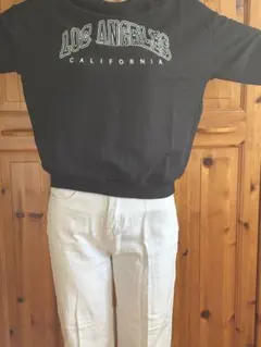 ホワイトパンツ1点と長袖カットソー3点セット