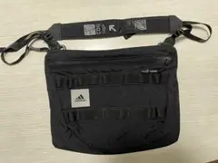 adidas ショルダーバッグ 黒