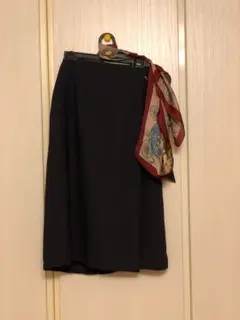 タイトスカートのサムネイル