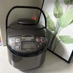 HITACHI RZ-KG10J 炊飯器5·5L 2011年製のサムネイル