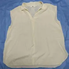 UNIQLO XL ノースリーブシャツ 淡いクリーム色