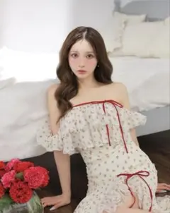 【タグ付】rosyluce FLOWER CAMISOLE DRESS※薄シミ有 タグ付】rosyluce FLOWER CAMISOLE DRESS※薄シミ有 - メルカリ
