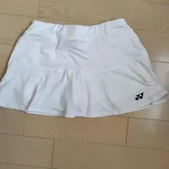 ヨネックス　テニススコート