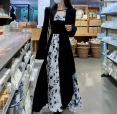 オルチャン ワンピース 花柄 モノトーン ブラック　モード系　かわいい　おしゃれ