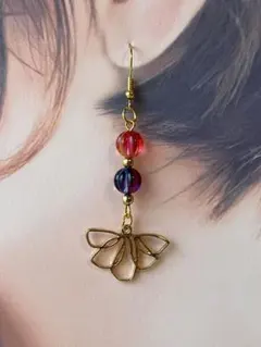 【No.25】お花 ハンドメイド 和風 夏 赤 青 大ぶり ピアス イヤリング