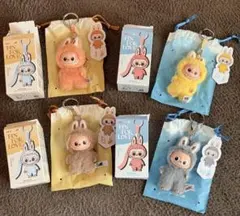 PIN FOR LOVE ラブブ　イニシャルキーホルダー　J.P.B.W