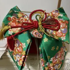 七五三 結び帯 作り帯 緑色 金彩 桜文様 美品 新品の志古貴付き - メルカリ