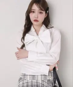 ナイスクラップ フロントギャザーボウタイブラウス