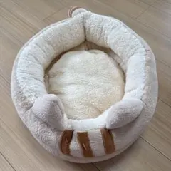 猫耳付き ペット用ベッド ドーナツ型 ベージュのサムネイル