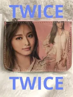 TWICE ツウィ　パスケース TWICE ツウィ GIGO パスケース - メルカリ