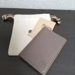 新品 イルビゾンテ 本革 レザー カードケース パスケース グレー トルトラ