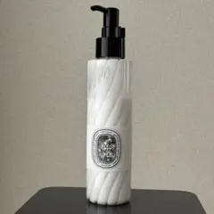 diptyque LAIT DOUX ボディローション 250ml ポーチ付き - メルカリ