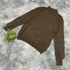 ブラウン タートルネック ニットセーター