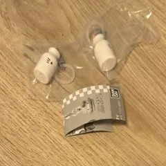 ハローキティ　アメリカンデザイン　めじるしアクセサリー　ミルク