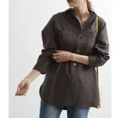 美品【Adam et Rope' 】ベルト付きオーバーステンカラーシャツ グレー
