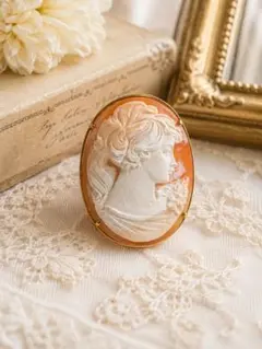カメオ　CAMEO ブローチのサムネイル