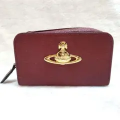 【可憐♡ショッパー付】新品 Vivienne Westwood 二折財布 可憐♡ショッパー付】新品 Vivienne Westwood 二折財布 - メルカリ