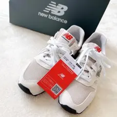 新品✨未使用 タグ付 ニューバランス ML 373 オフホワイト&グレーカラー
