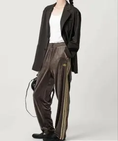 ☆ adidas Originals ファイヤーバード ベロアトラックパンツ☆