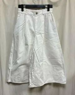 GU　ガウチョパンツ　M　白　デニム ハーフパンツ