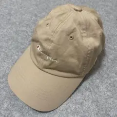 チャンピオン　キャップ　ベージュ