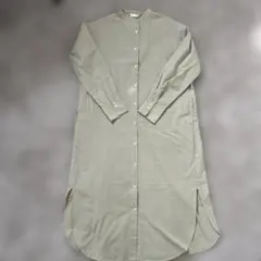 イエローベージュ バンドカラー 長袖 シャツワンピース