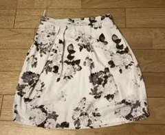 花柄　フレアスカート　春　シフォン　Mサイズ　フェミニン