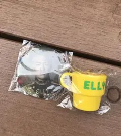 三代目 ガチャ RTF ELLY