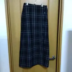 アーバンリサーチチェックロングタイトスカート