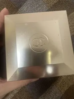 Item thumbnail for item b4827a81-0cdb-4381-a003-e4f719e7aab3