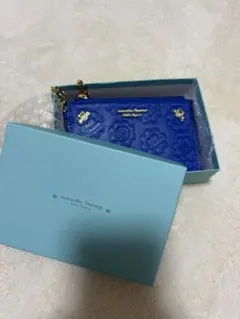 Samantha Thavasa Disney 二つ折り財布 ライトブルー完売品 - メルカリ