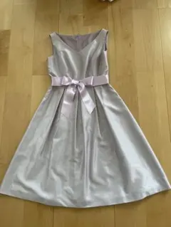 キャトルクラブ ライトパープル Aラインドレス ウエストリボン付き