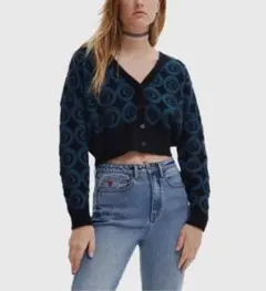 円形模様 クロップドカーディガン