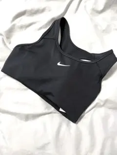 Nike ブラック スポーツブラ M