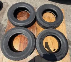 ✨ヨコハマ205/80R17.5 4本スタッドレスタイヤ6〜7割山会社間送料無料のサムネイル
